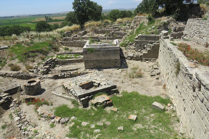 2 Days 1 night Gallipoli Troy Landing Beaches Tour From Istanbul - Seeing the landing beaches from the boat