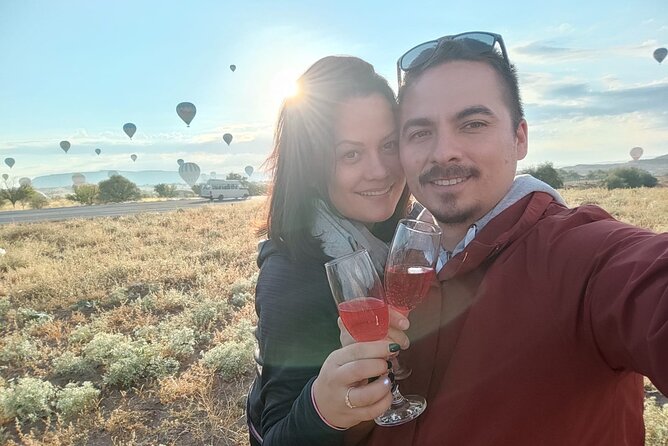 2-Days Cappadocia-Dream from/to Istanbul (Optional Balloon Ride) - Goreme’s cave churches and the view from Esentepe