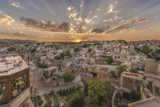 2 Days Cappadocia from Istanbul with Cave Hotel+Optional Balloon - What the $330 price really covers