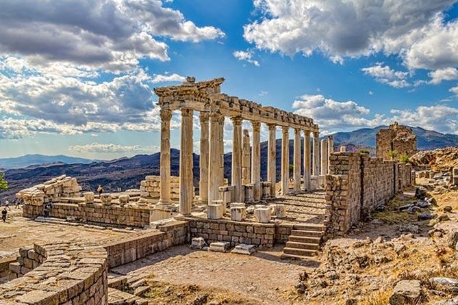 2-Days Gallipoli Troy Pergamon Acropolis Tour From Istanbul to Kusadasi - Why this Istanbul to Kusadasi route works