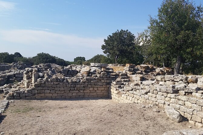 2-Days Gallipoli Troy Pergamon Acropolis Tour From Istanbul to Kusadasi - Gallipoli National Park and the ANZAC sites