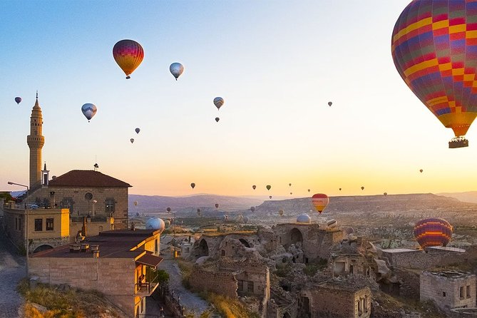 2 Days of Cappadocia Tour from Istanbul by Plane - Guides, meals, and group size