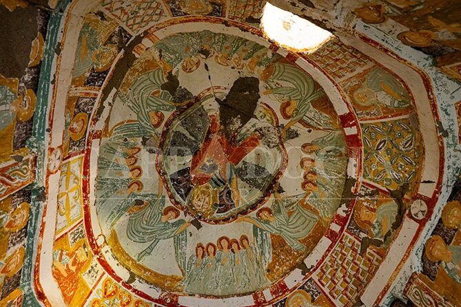 2 Days South (Green tour) and North (Red tour) Cappadocia + Lunch - Group size, transport, and the pace