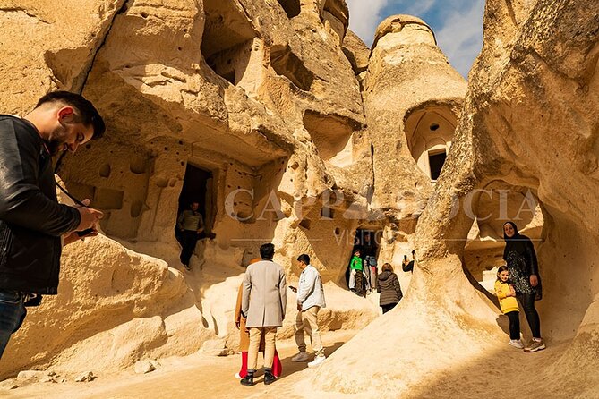 2 Days South (Green tour) and North (Red tour) Cappadocia + Lunch - Who gets the most value from this tour?