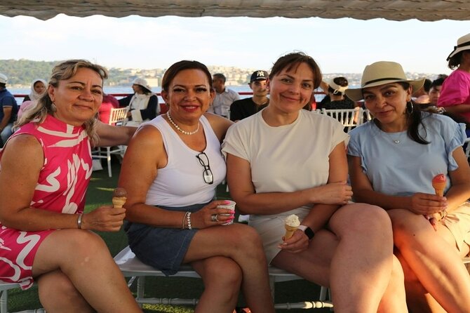 2 Hours Bosphorus Cruise Boat Tour in Istanbul - What the $9.67 price really buys you