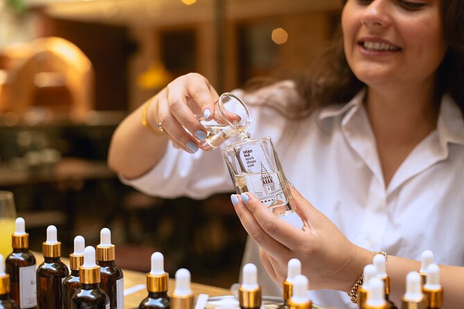 2 Hours Perfume Making Workshop in Istanbul - Finding the meeting point and Asian-side workshop