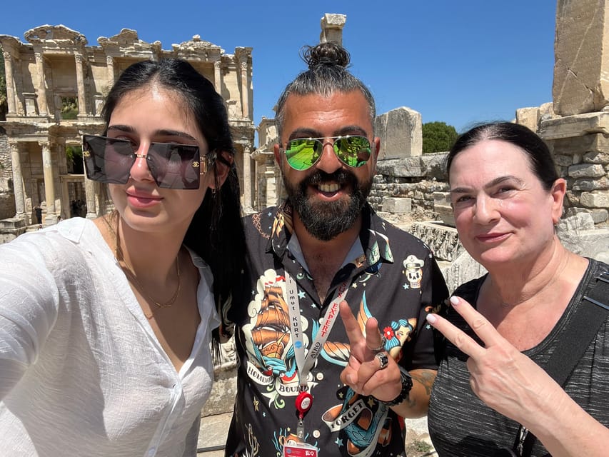3-hour Ephesus and Terrace Houses Tour Kusadasi Cruiser Only - Lunch in the countryside and the carpet stop