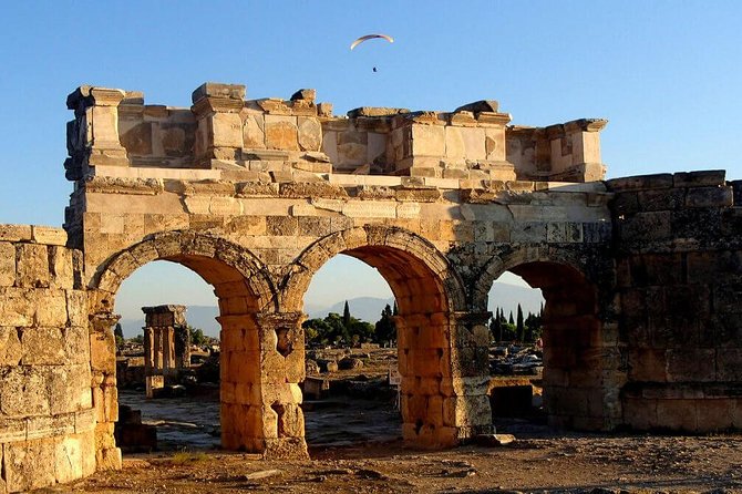 4 Day Turkey Tour: Cappadocia, Ephesus, Pamukkale by Plane - Day 4: Cave churches, pottery country, and the balloon option