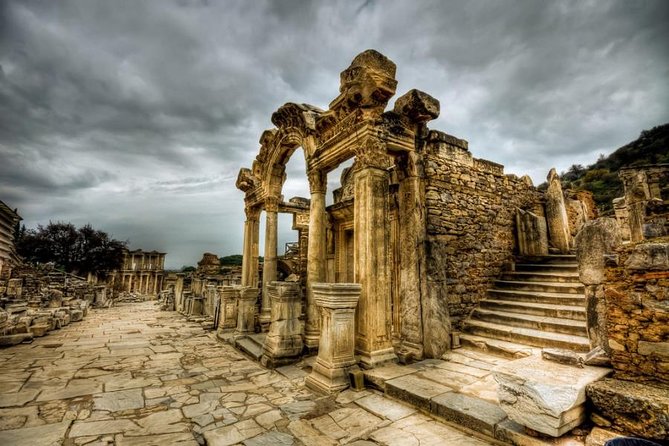 7 Days Highlights of Turkey Tour: Istanbul, Cappadocia, Pamukkale, Ephesus - Day 6: Ephesus, Artemis, and the flight back