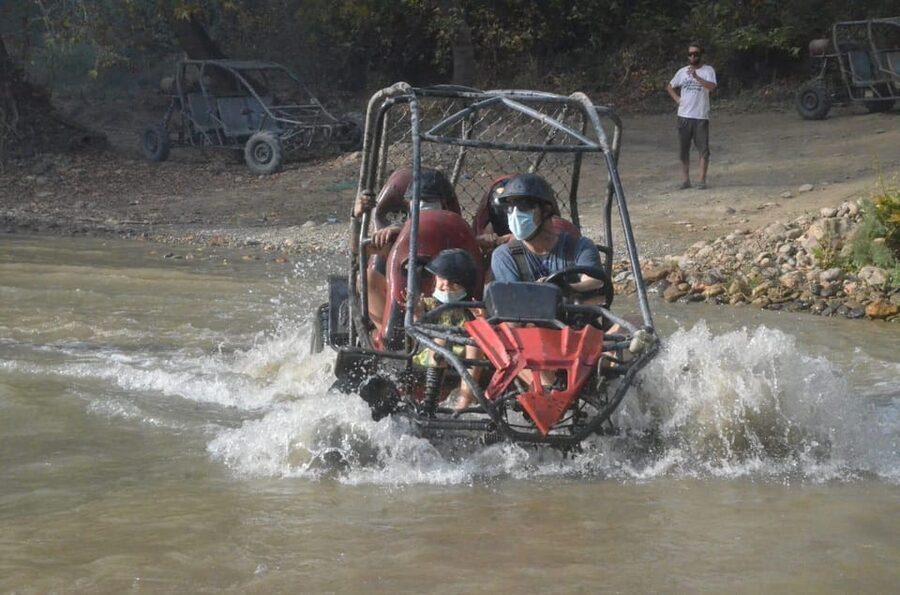 Alanya Buggy Safari: Thrill by River & Muddy Forest - Choosing between a standard and family buggy