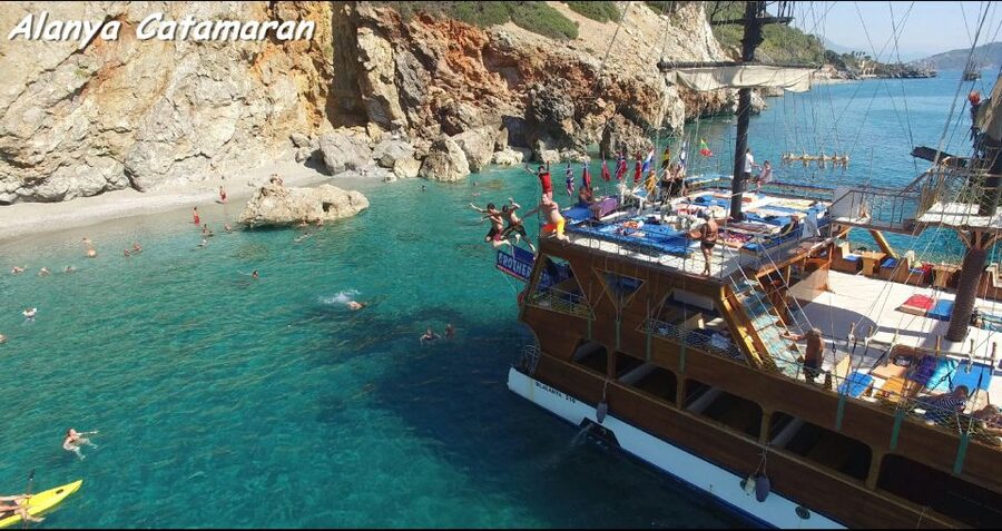 Alanya: Catamaran Boat Trip with Sunbathing and Swimming - Seeing Pirates Cave and Lovers Cave Without Entering