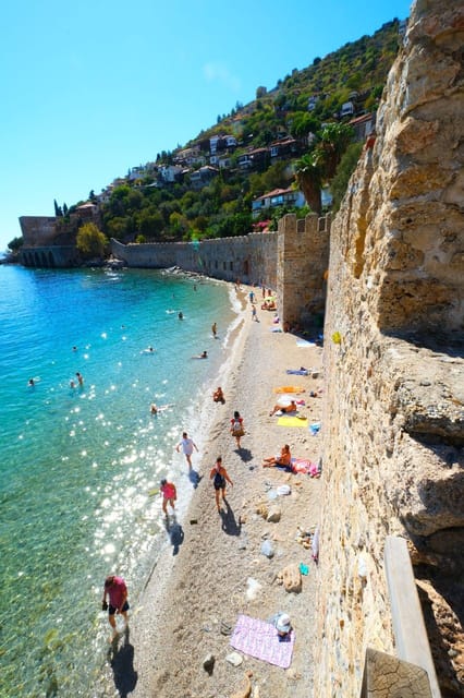 Alanya: City Tour with Cable Car and Damlatas Cave 3 in 1 - Alanya Castle: views first, detailed exploring second