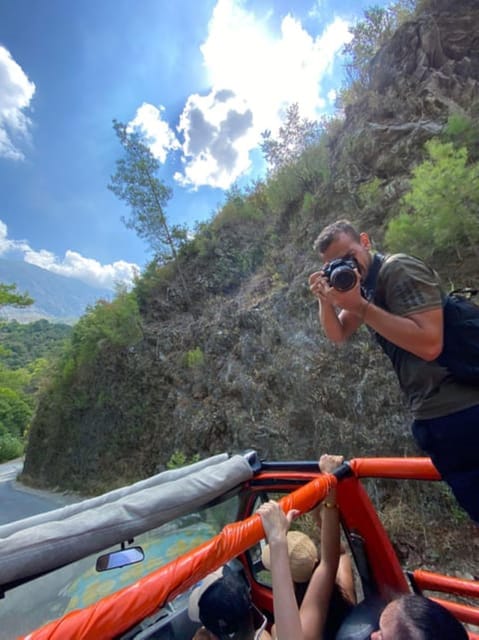 Alanya: City Tour with Cable Car and Damlatas Cave 3 in 1 - The guides, drivers, and the open-air ride
