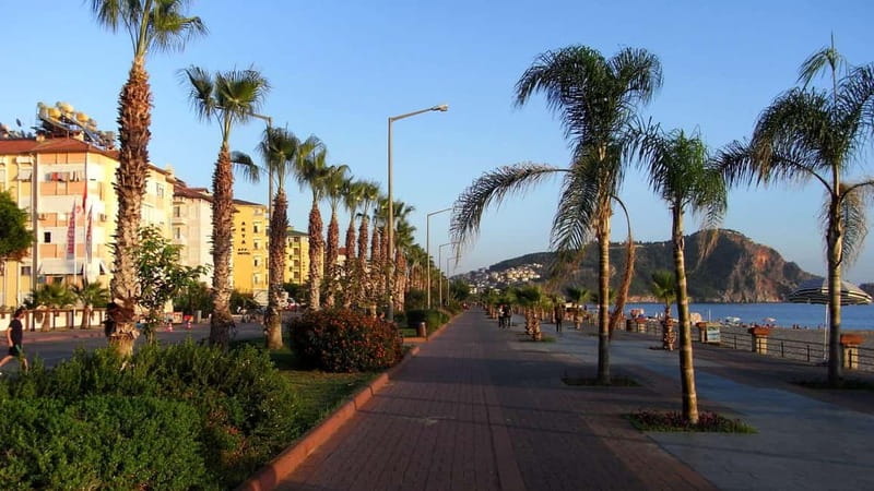 Alanya: City Tour with Sunset Views and Cable Car - The cable car ride toward Alanya Castle