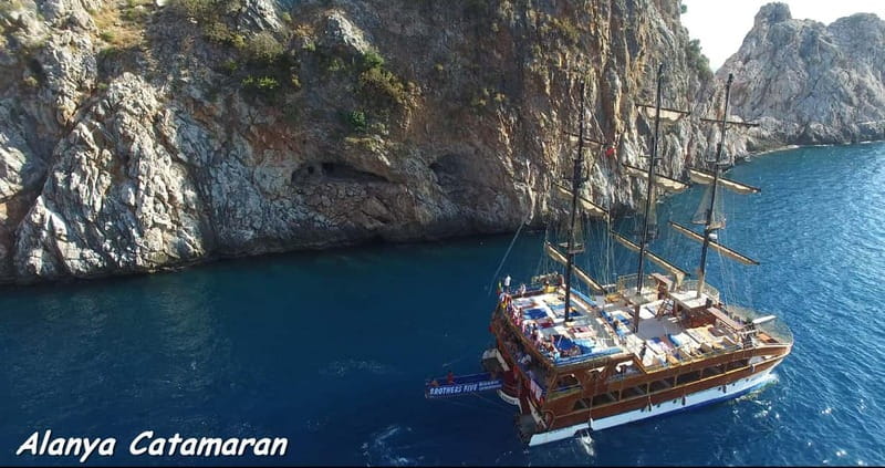 Alanya: Family-Friendly Catamaran Cruise with Castle Views - Key points to know before you book