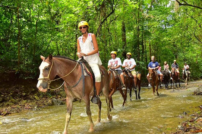 Alanya Horse Riding Experience With Free Hotel Transfer - Hotel pickup and group arrangements