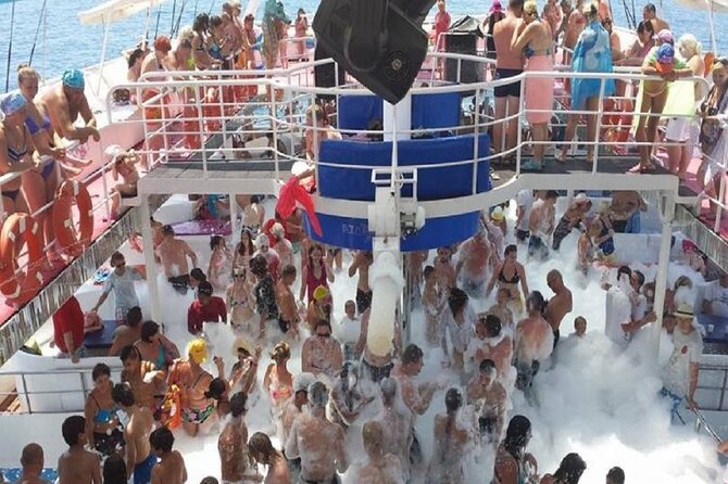 Alanya: Luxury Pirate Boat Tour with Foam Party - Pirates’ Cave, Lovers’ Cave, and Phosphorus Cave