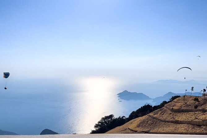 Alanya Paragliding Experience By Local Expert Pilots W/ Transfer - What the Pilot Does, and What You Do