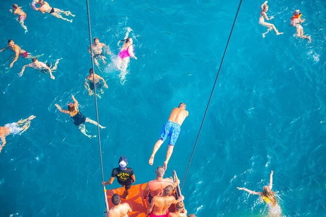 Alanya Pirate Boat with Lunch and Drinks - Pirate Cave, Lover’s Cave, and Phosphorous Cave