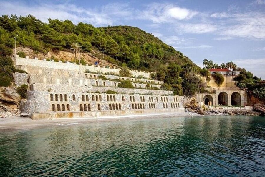 Alanya: Pirates Boat Trip with Lunch and Hotel Pickup - What the five-hour schedule really feels like