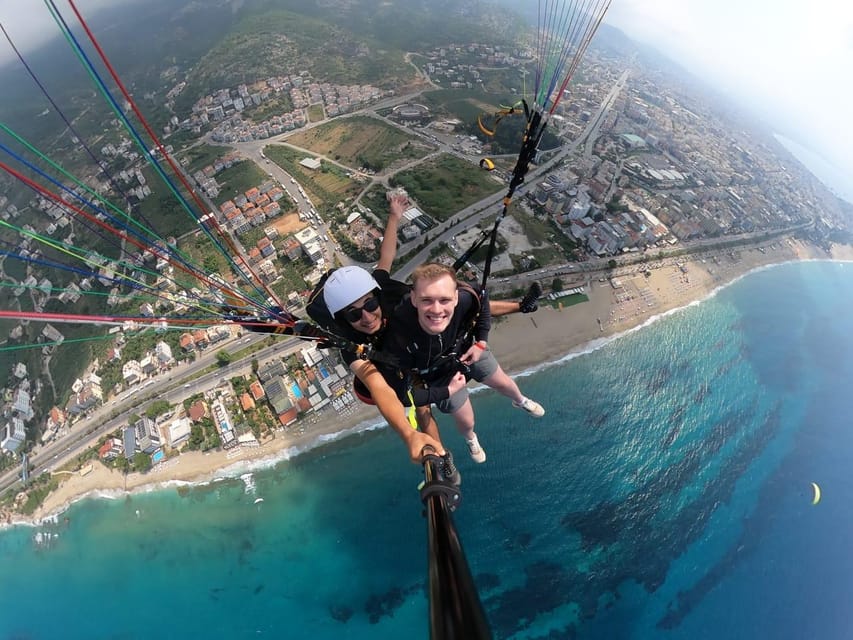 Alanya: Tandem Paragliding Flight to Cleopatra Beach - What to wear and what to leave behind