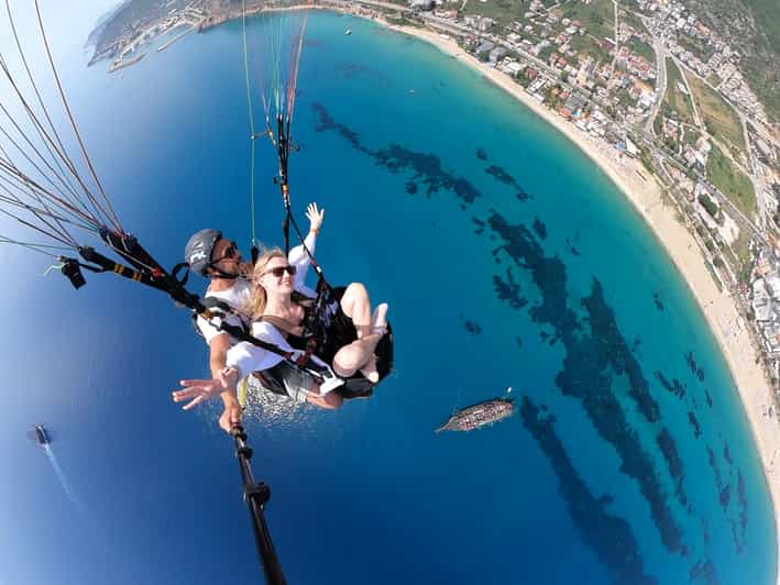 Alanya: Tandem Paragliding Flight to Cleopatra Beach - The takeoff: a short run with a big payoff