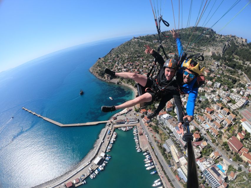 Alanya: Tandem Paragliding Over a Castle and the Sea - The first run and the sensation of flight
