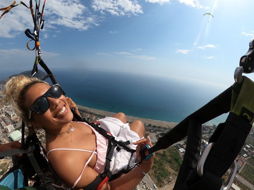 Alanya: Tandem Paragliding Over a Castle and the Sea - Photos, video, and what costs extra