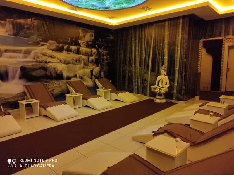 Alanya: Turkish Bath Experience with Massage and Wine Option - Sauna and Menthol Room: A Gentle Start