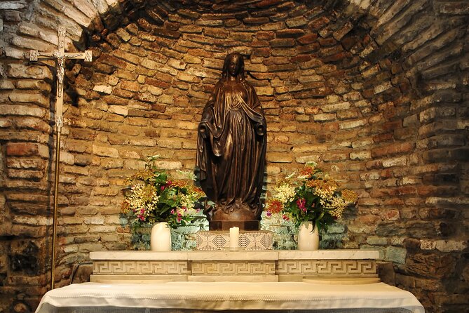 ALL INCLUSIVE Biblical Ephesus with BIBLE Oriented Guide &LUNCH - Turkish lunch near Ephesus