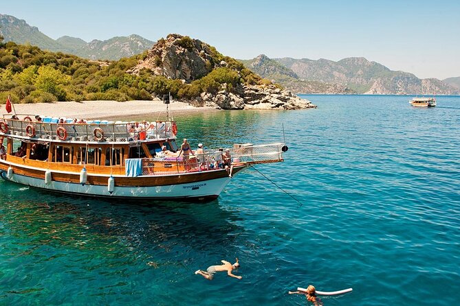 All Inclusive Marmaris Boat Trip With Lunch & Unlimited Drinks - Getting from your hotel to the harbor