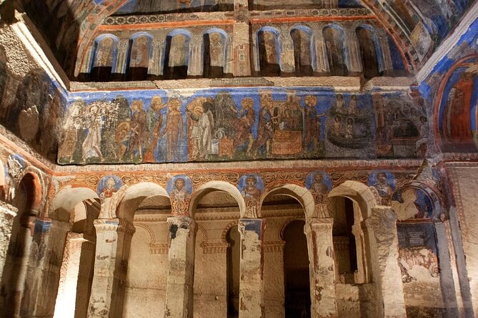 Antalya : 2 Days Cappadocia Tour w/ Option Cave Hotel Ballon Ride - Choosing between a three-star room and a cave hotel