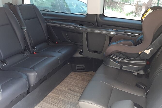Antalya Airport - Antalya City Hotels Private Transfers (Lara, Kundu, Old Town) - What the driver service is like