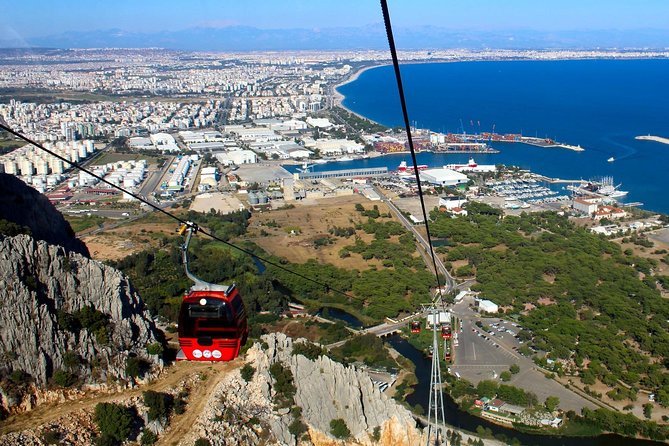 Antalya: City Tour with Boat Trip, Old Town & Waterfalls - Guides, vehicles, and the pace of the day