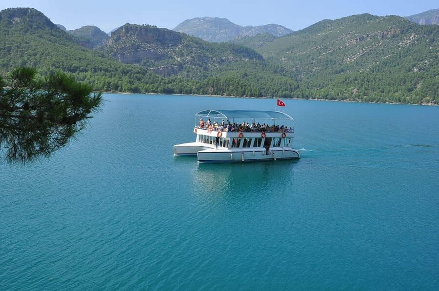 Antalya: Green Canyon Boat Trip with Lunch & Soft Drinks - Optional fishing and the pace of the afternoon