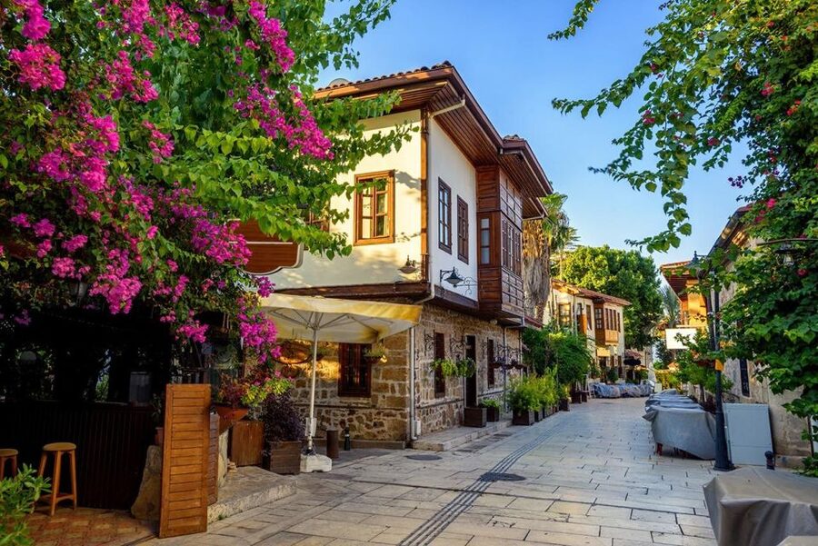 Antalya: Guided Old Town Tour with Boat Trip and Lunch - Key points to know before booking