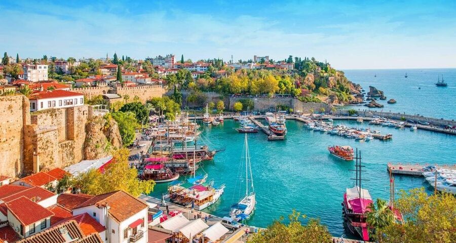 Antalya: Guided Old Town Tour with Boat Trip and Lunch - What this Antalya day tour actually covers