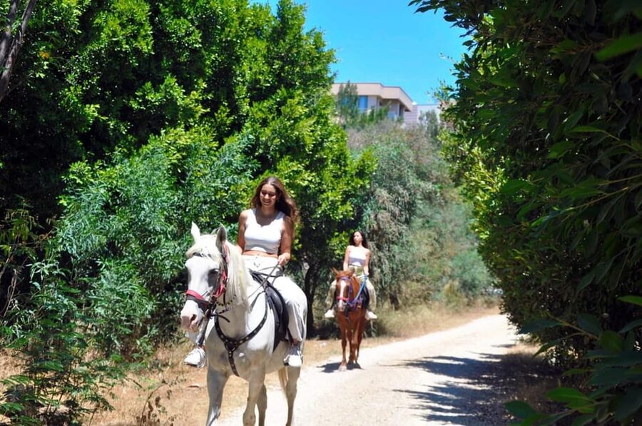 Antalya: Horseback Riding on the Beach and in the Forest - Reaching Lara Beach on horseback