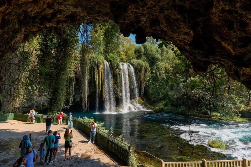 Antalya/Kemer: City Tour w/Olympos Cable Car, Boat & Lunch - Lunch with a practical choice of local food