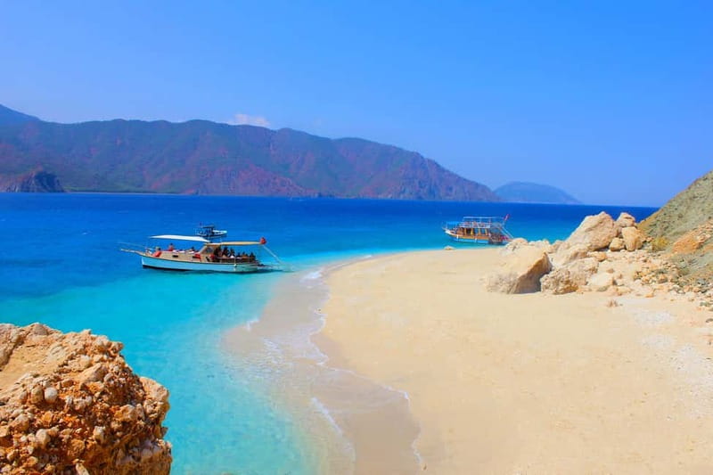 Antalya/Kemer: Suluada & Adrasan Boat Trip with Lunch - Lunch on board between swimming stops