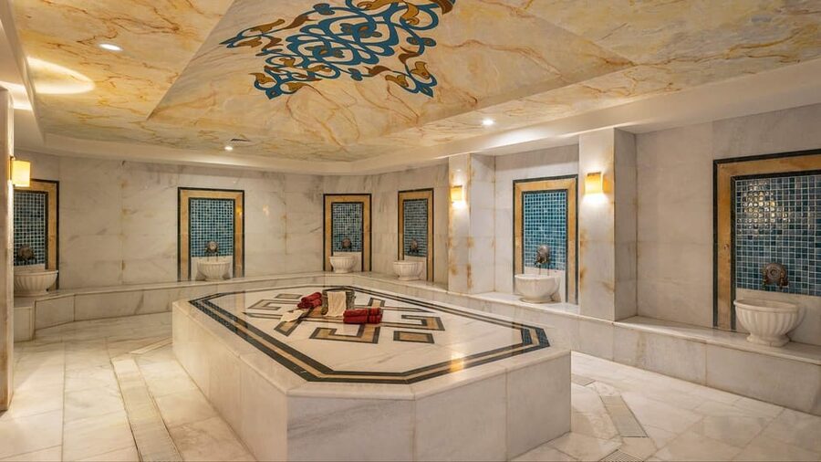 Antalya: Ladies Turkish Bath Hamam - Wellness Spa Center - The first 10 minutes: sauna and steam room