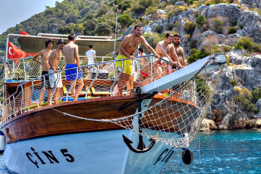 Antalya: Old Town Harbor Sightseeing Cruise - Kaleici from the water, a better first look