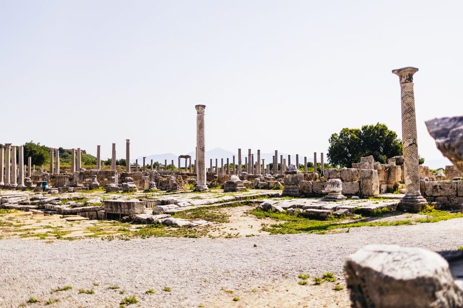 Antalya: Perge, Aspendos, City of Side, and Waterfalls Tour - Lunch gives the schedule a needed pause