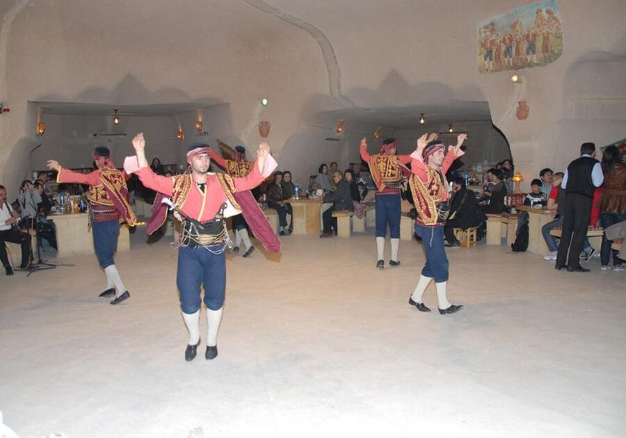 Avanos: Turkish Music and Dance Show with Dinner & Drinks - Key things to know before booking