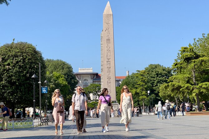Best of Istanbul: Basilica Cistern - Blue Mosque - Grand Bazaar - Reading the Hippodrome in ten minutes