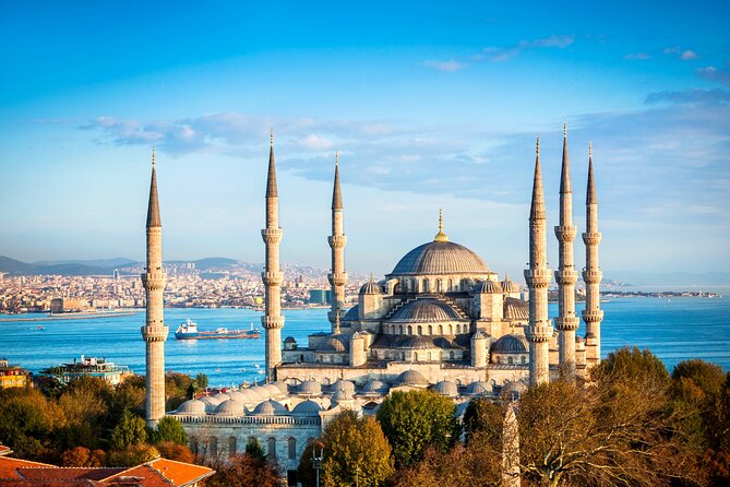 Best of Istanbul: Basilica Cistern - Blue Mosque - Grand Bazaar - Seeing Sultanahmet as a connected story