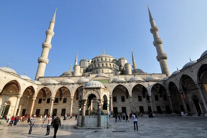 Best of Istanbul Full Day Private Tour With Guide - The Blue Mosque and its blue ceramic tiles