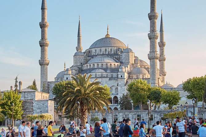 Best of Istanbul Full Day Private Tour With Guide - Grand Bazaar: shopping, people-watching, and controlled chaos
