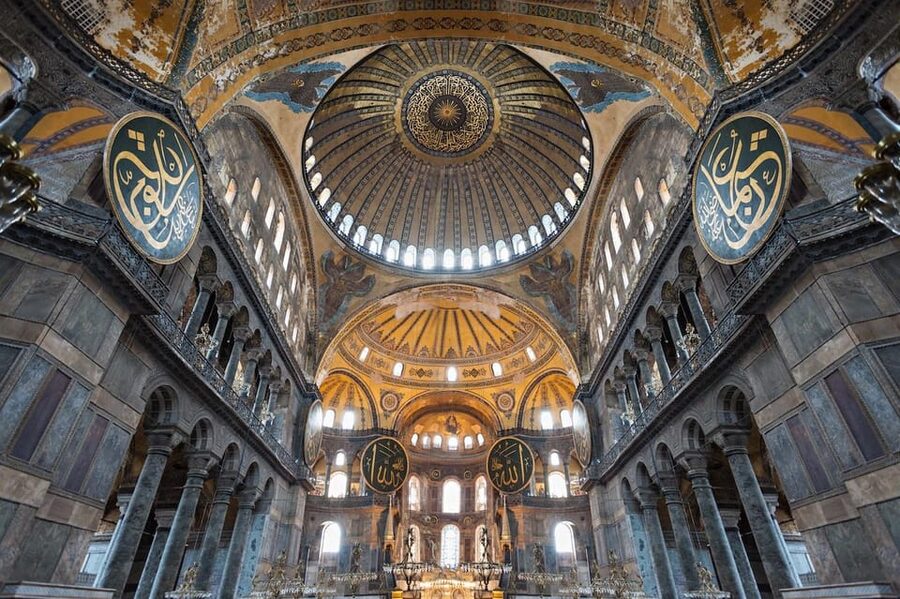 Best of Istanbul: Private Guided Istanbul Tour - Grand Bazaar: finish with color, noise, and bargaining