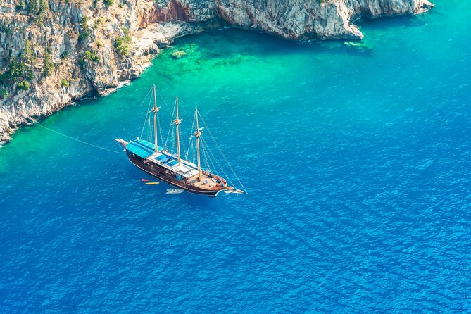 Blue Lagoon, Butterfly Valley and Oludeniz Islands Boat Trip - Butterfly Valley: lovely, but allow for limits